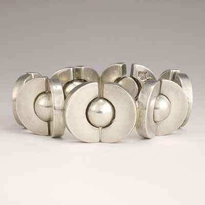 Antonio Pineda silver hubcap bracelet